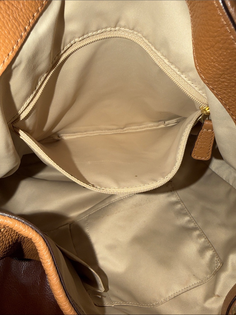 ‼️Coach Avery Leather Hobo Shoulder Bag - Picture 12 of 13